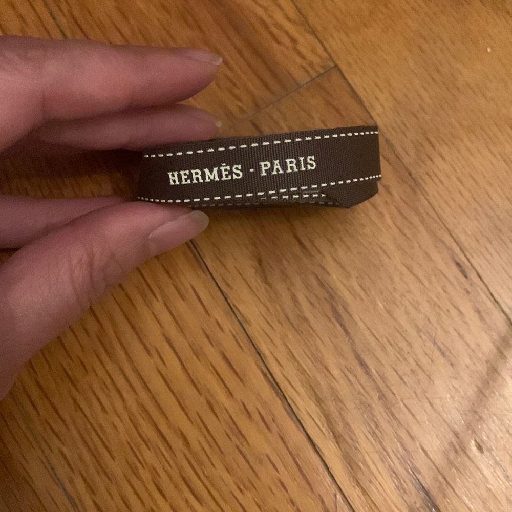 Hermes ribbon